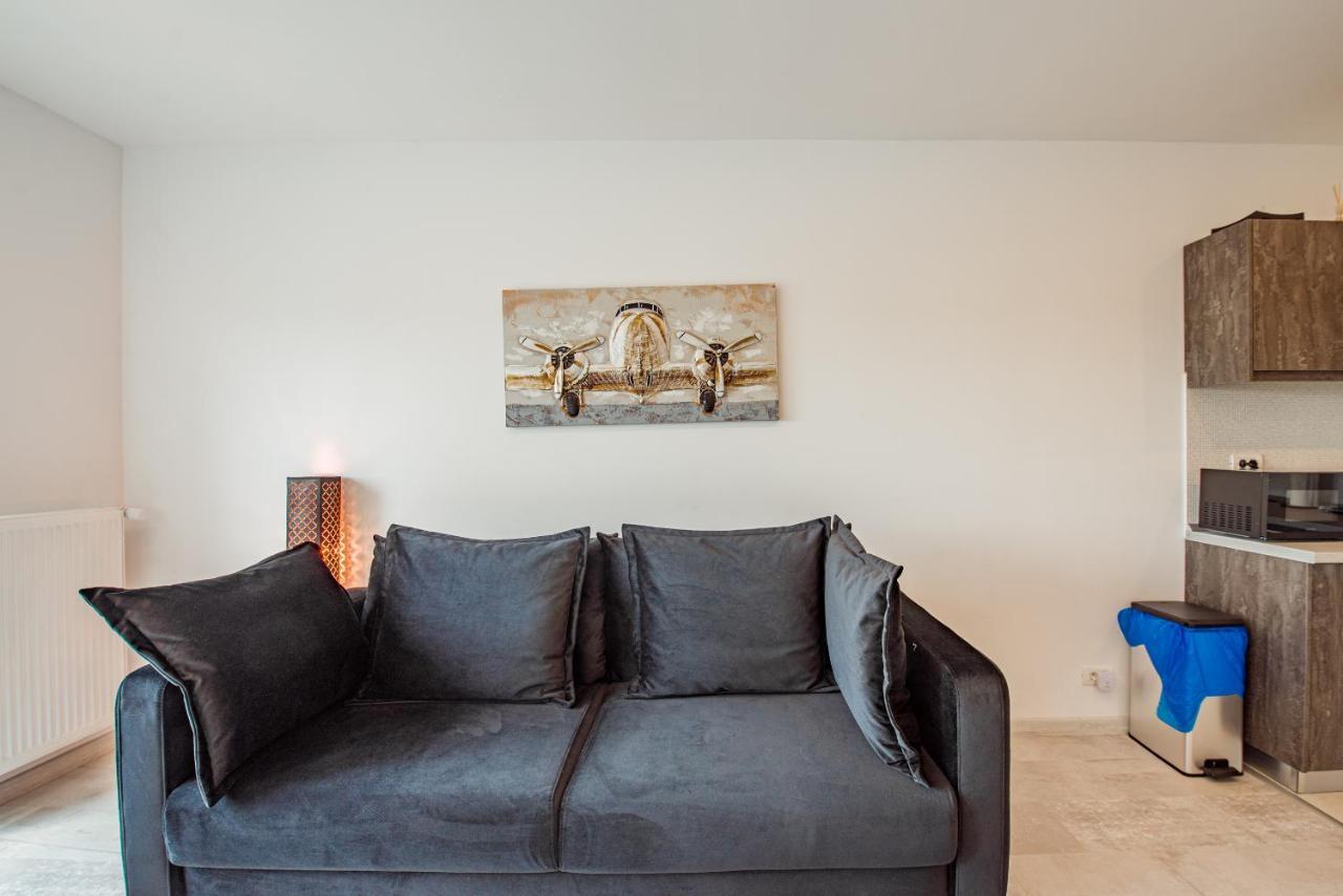 Cozy Penthousestudio Cityview W12 Boekarest Buitenkant foto
